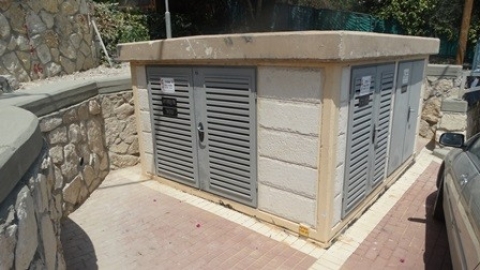תחנת שנאים שכונה ותיקה.jpg