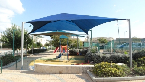 גן משחקים רחוב התבור.jpg
